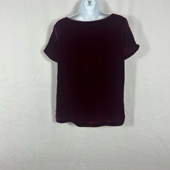 Eileen Fisher Rayon/Silk Velvet short sleeve top SP - Picture 6 of 9